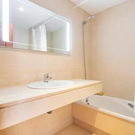 *** Spectacular *** *** Parking *** Sundeck *** * 푸에르토 데 산티아고
