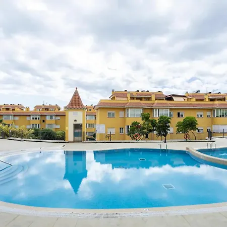 *** Spectacular *** *** Parking *** Sundeck *** Puerto de Santiago (Tenerife)