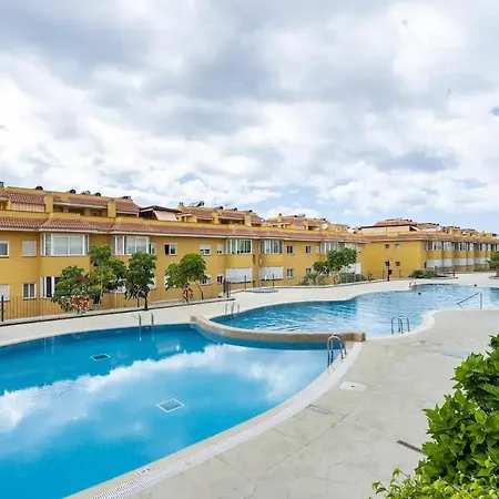 *** Spectacular *** *** Parking *** Sundeck *** *